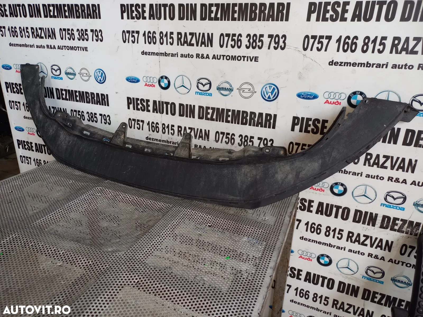 Spoiler Fusta Buza Bara Fata Vw Golf 6 VI Hatchback Cod 5KA - Dezmembrez Arad - 5