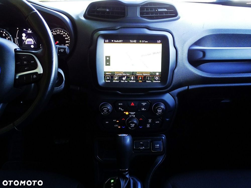 Jeep Renegade - 27
