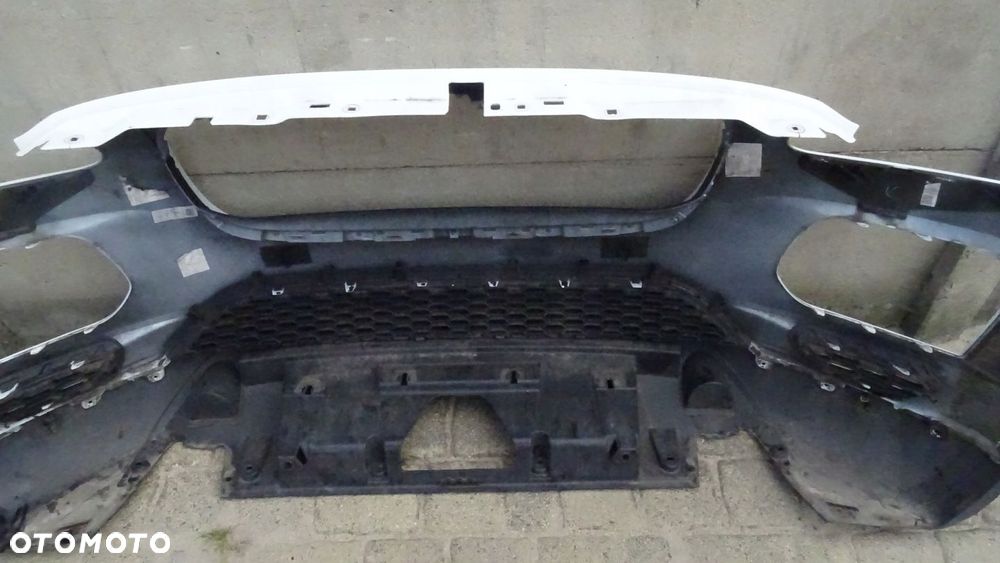 JAGUAR E-PACE - zderzak przedni - 6