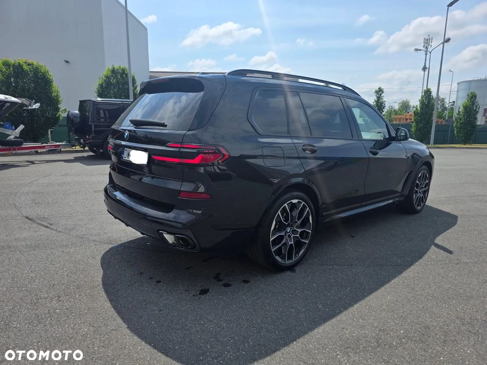 BMW X7 xDrive40d mHEV sport - 3