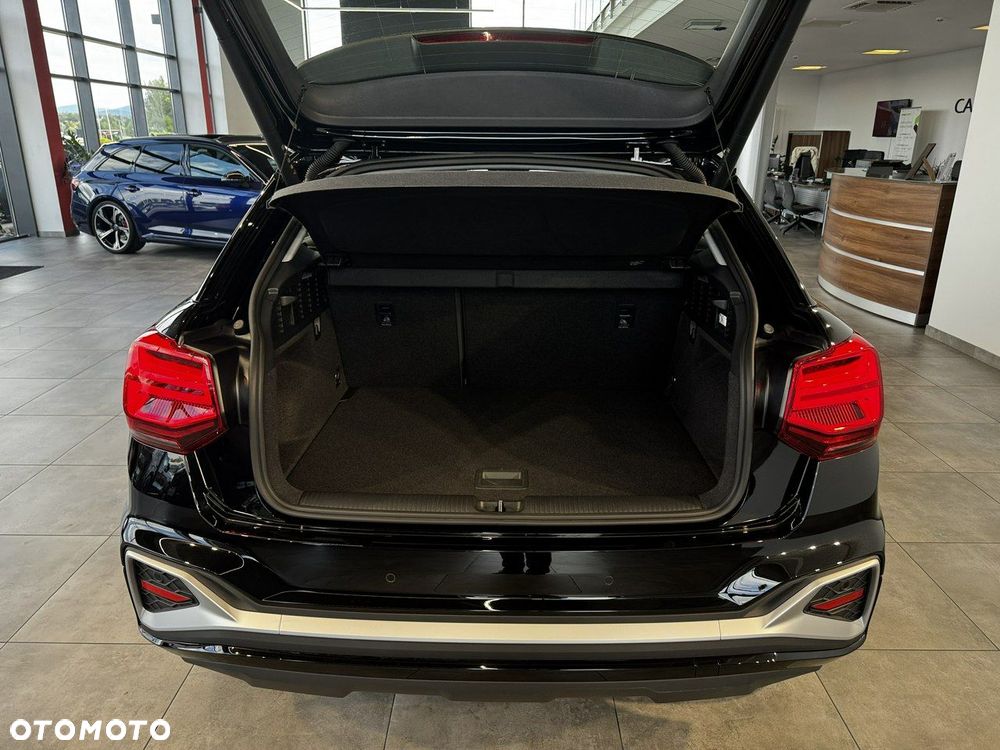 Audi Q2 - 13
