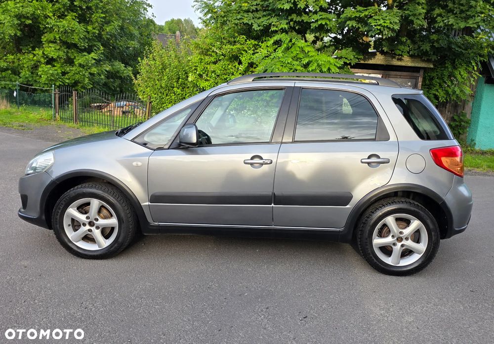 Suzuki SX4 - 8