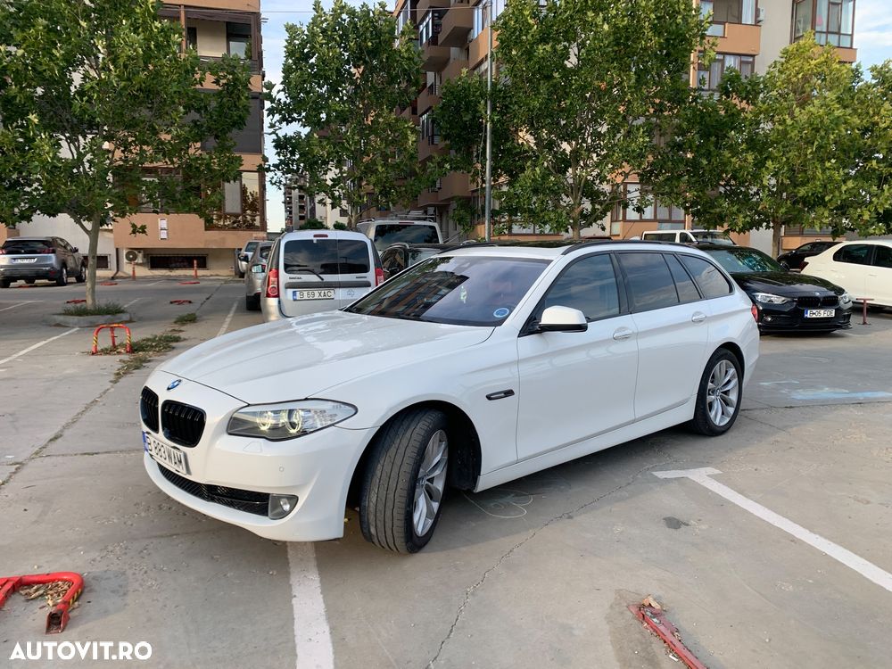 BMW Seria 5 520d - 13