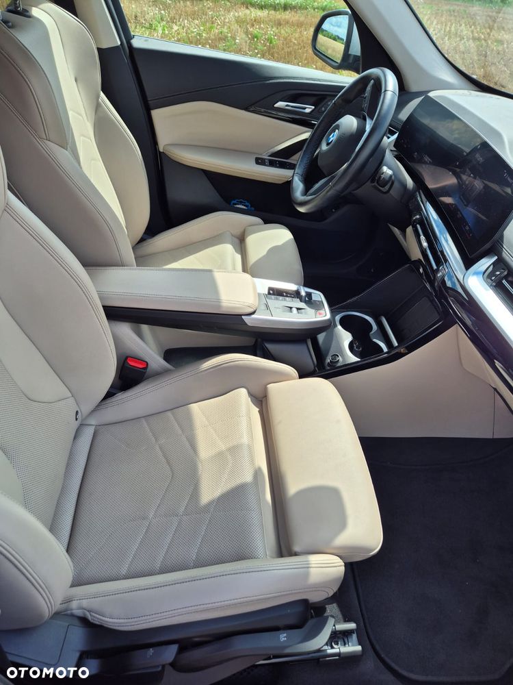 BMW X1 sDrive18d Sport Line - 4