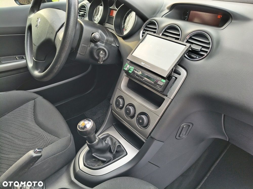 Peugeot 308 1.4 Trendy - 21