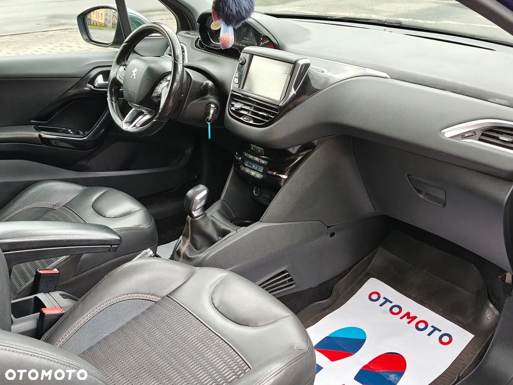 Peugeot 2008 PureTech 100 Active - 18