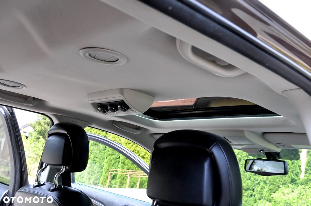 Fiat Freemont 2.0 Multijet 16V DPF Automatik Allrad Urban - 37