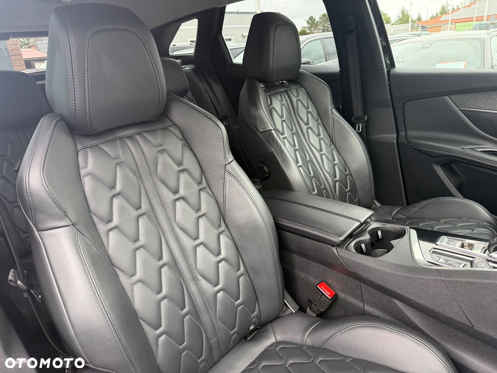 Peugeot 3008 1.5 BlueHDi GT S&S EAT8 - 25