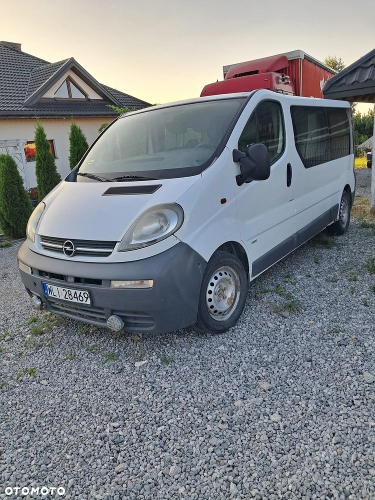 Opel Vivaro - 2