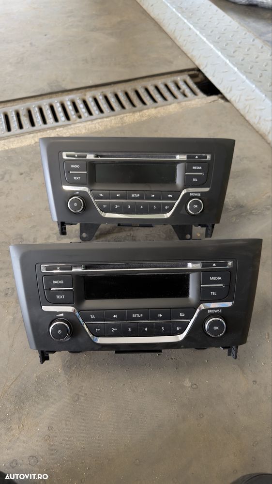 radio caset  Panou comenzi radio Renault  Kadjar - 1