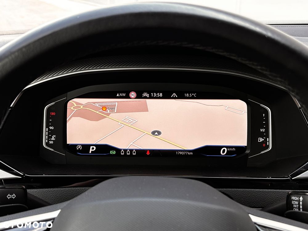 Volkswagen Arteon 2.0 TDI R-Line DSG - 31