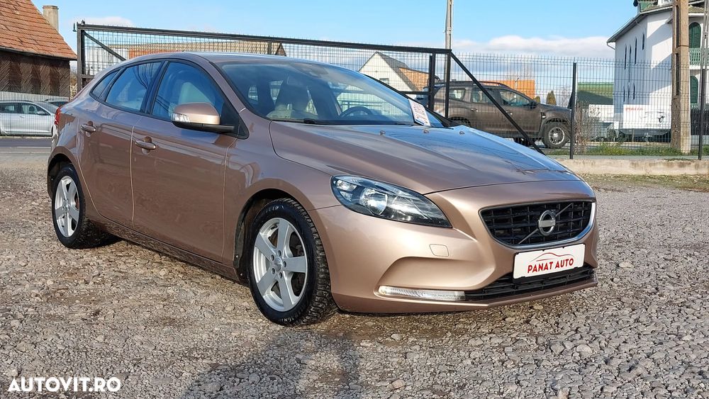Volvo V40 D2 - 3