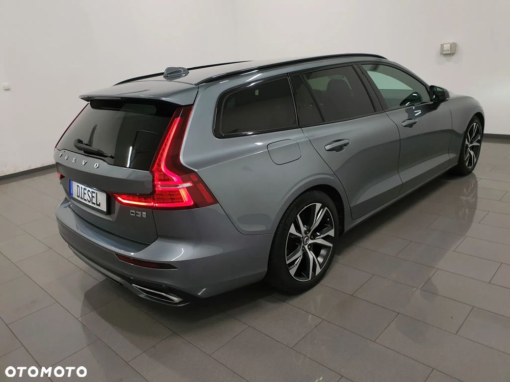 Volvo V60 D3 Geartronic R-Design - 6