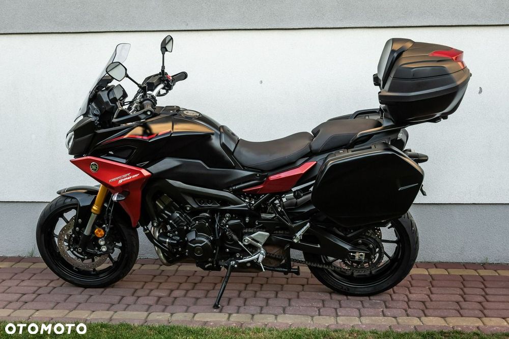 Yamaha MT - 5