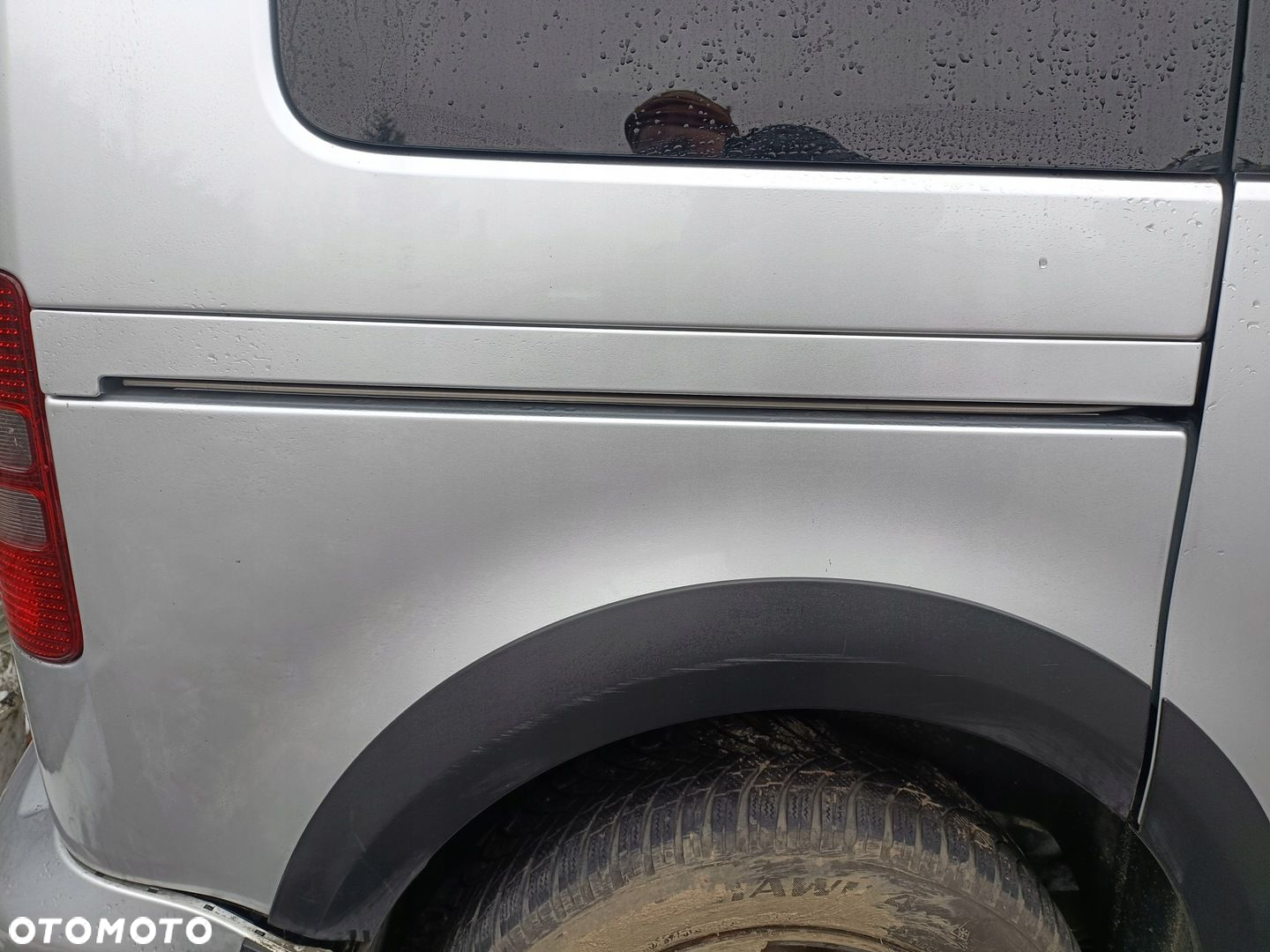 VOLKSWAGEN CADDY III LIFT 10-15 r ĆWIARTKA błotnik PRAWY tył SREBRNA !wersja krótka! * - 3