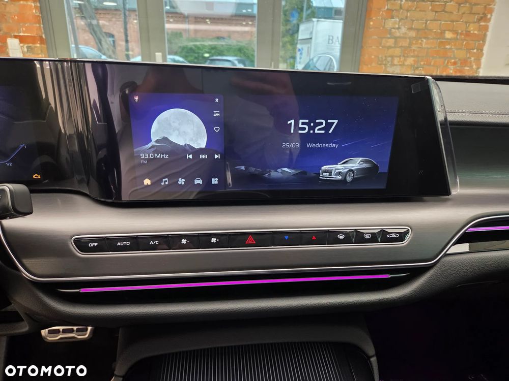 Hongqi H9 2.0T Deluxe - 14