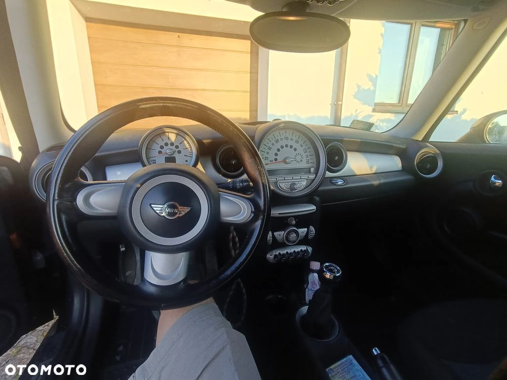 MINI ONE Standard - 1