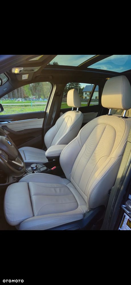 BMW X1 xDrive25i xLine sport - 10