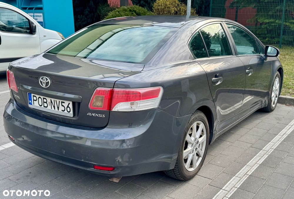 Toyota Avensis 2.2 D-4D Sol plus Premium - 9