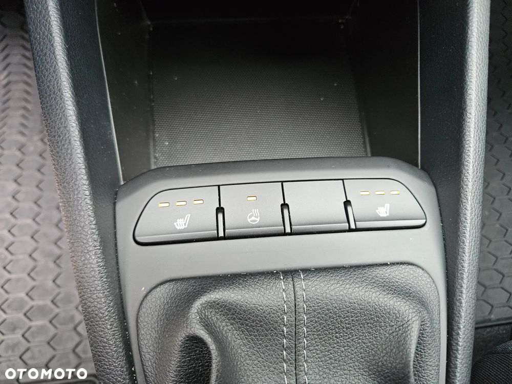 Kia Stonic 1.0 T-GDI M - 22