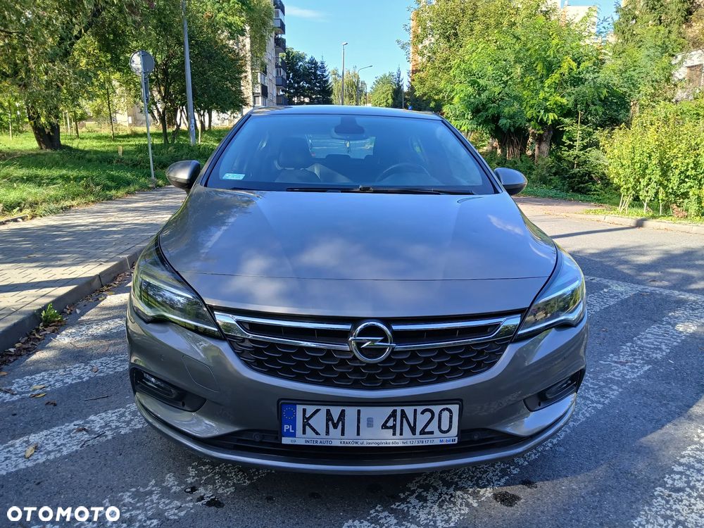 Opel Astra 2017 photo 2