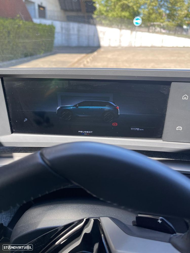 Peugeot 5008 Hybrid 145 e-DSC6 Allure - 12