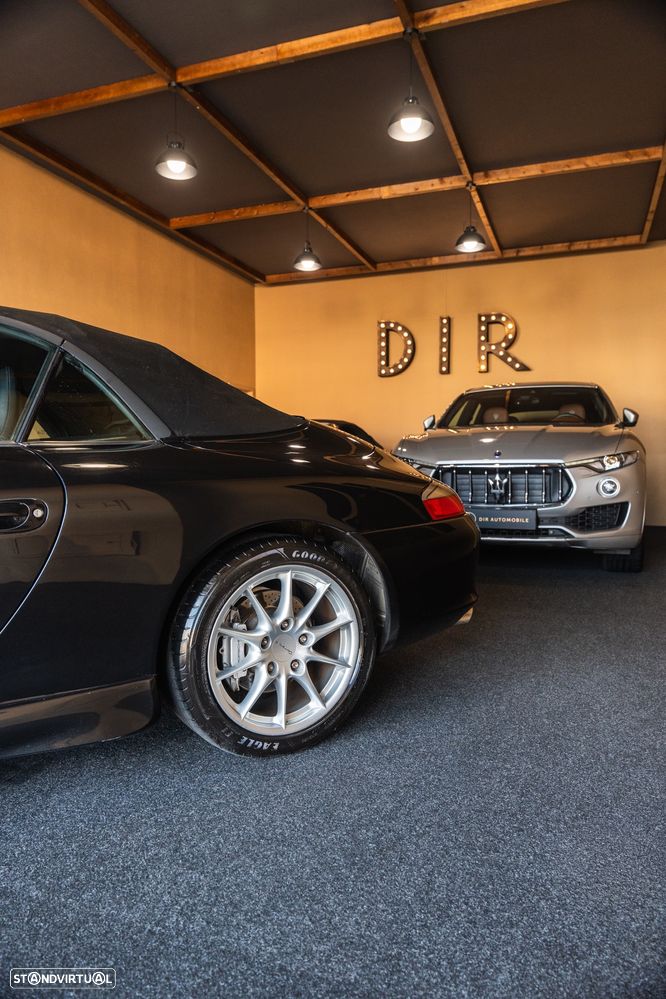 Porsche 911 (996) - 16