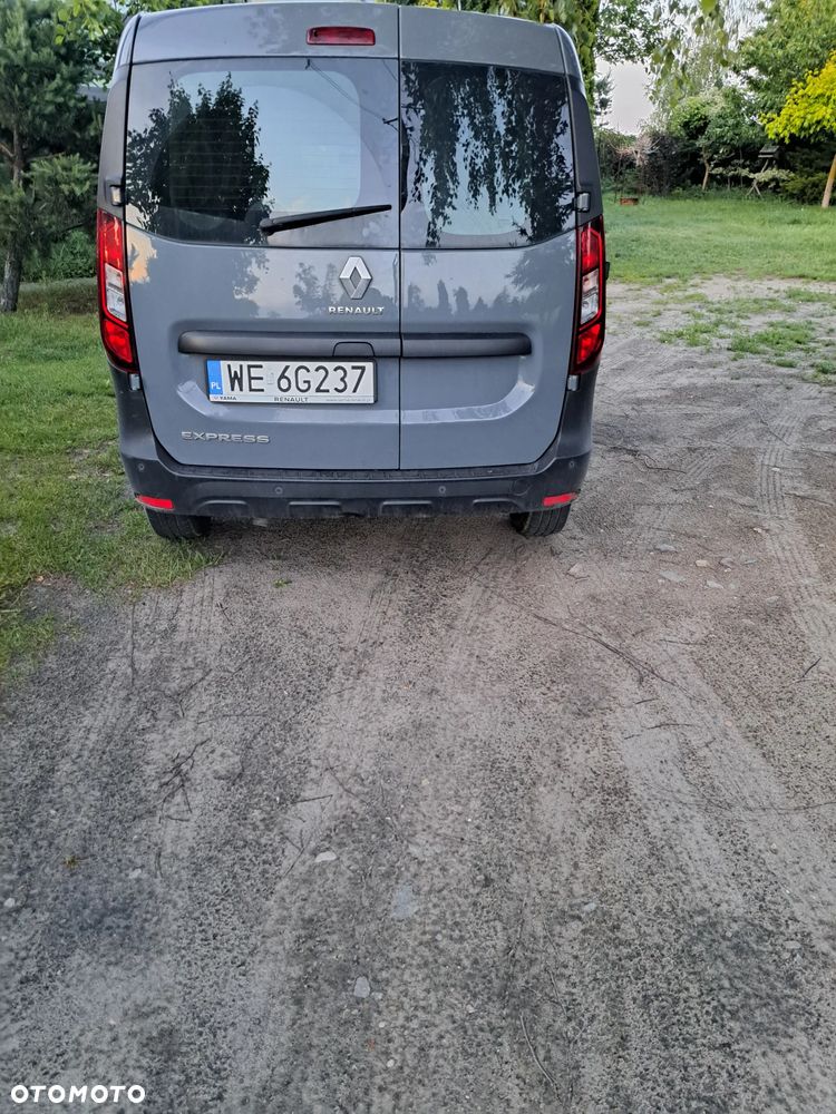 Renault Express - 5
