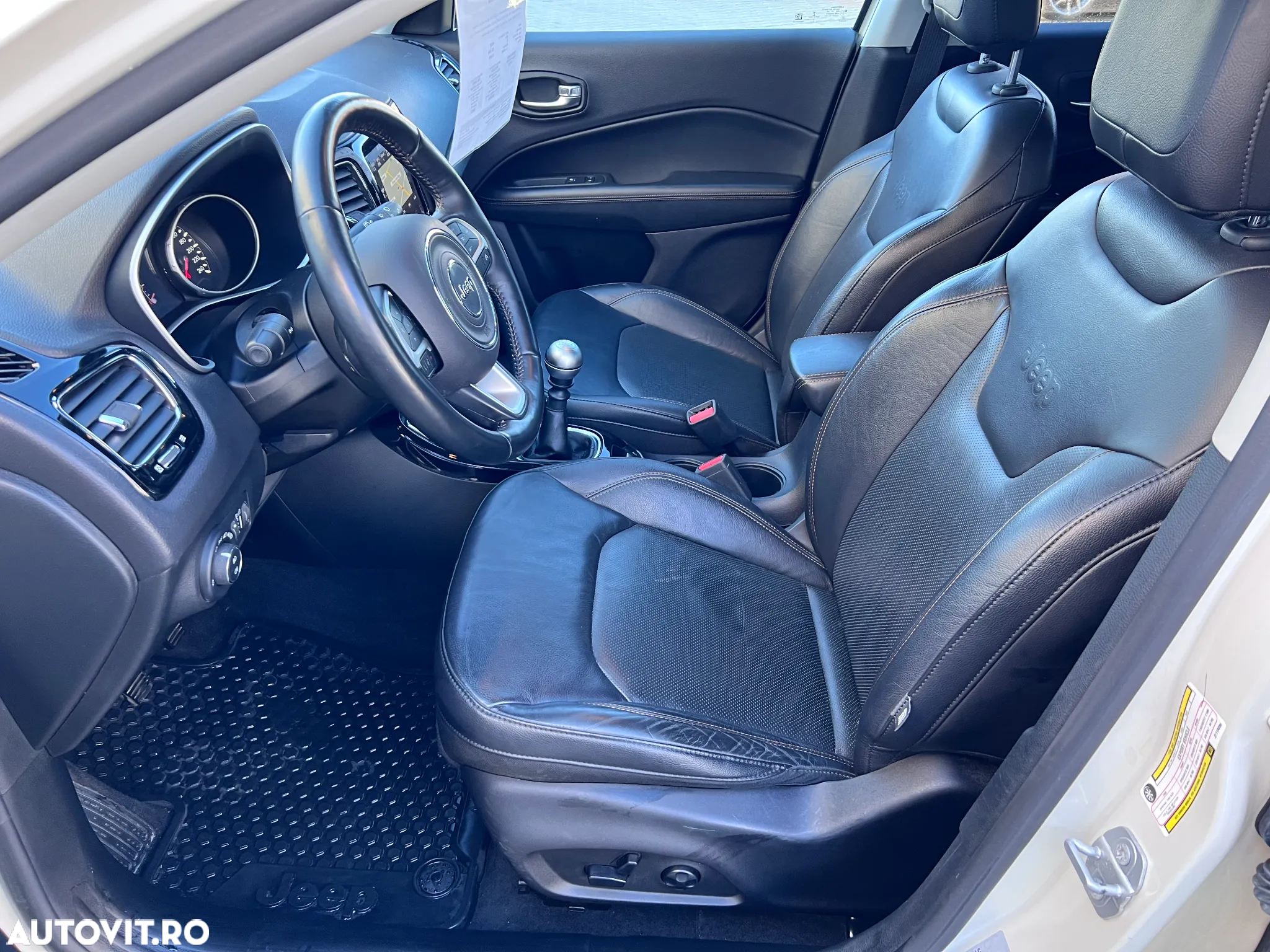 Jeep Compass 1.4 M-Air 4x2 Longitude - 17