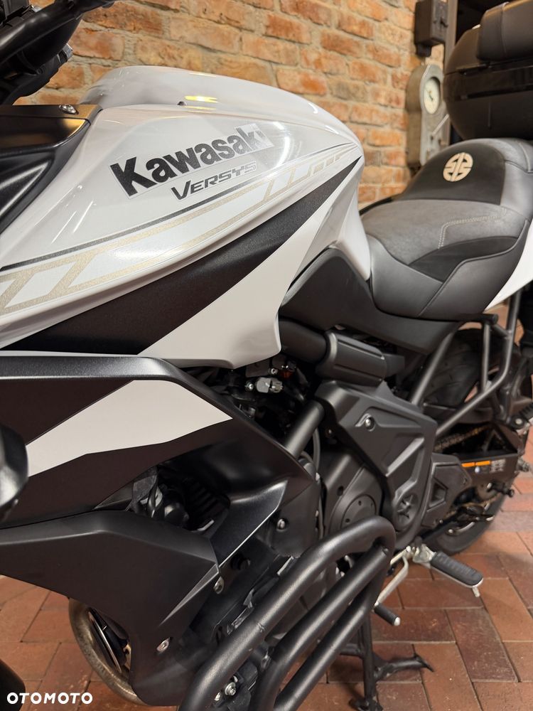 Kawasaki Versys 650 - 22