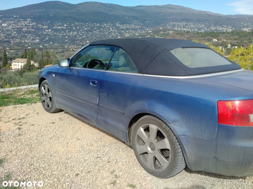 Audi A4 Cabrio - 8