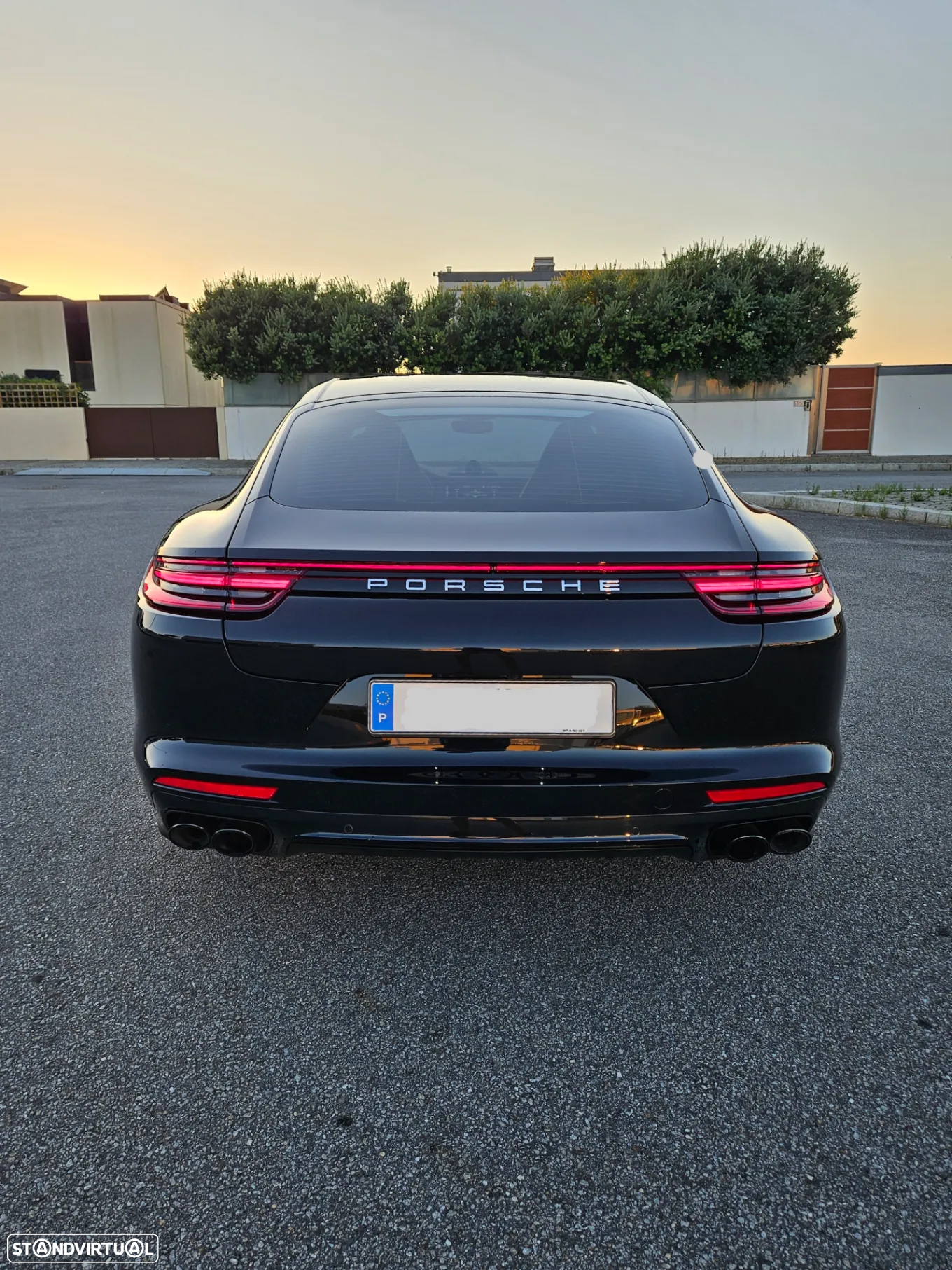 Porsche Panamera 4 E-Hybrid - 6