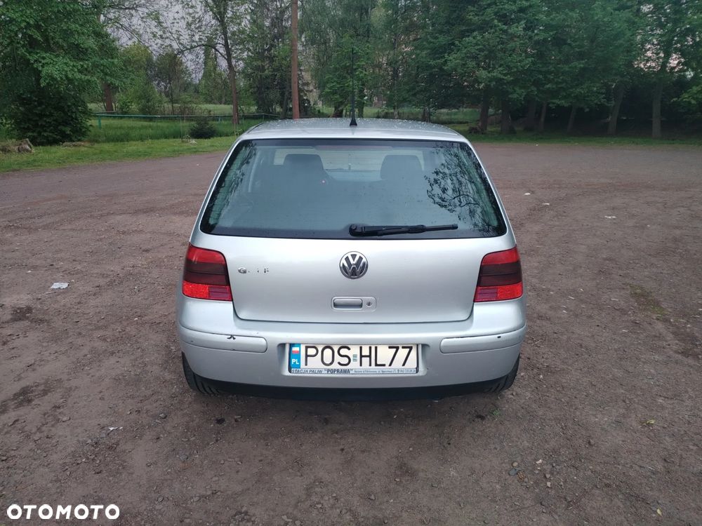 Volkswagen Golf - 15