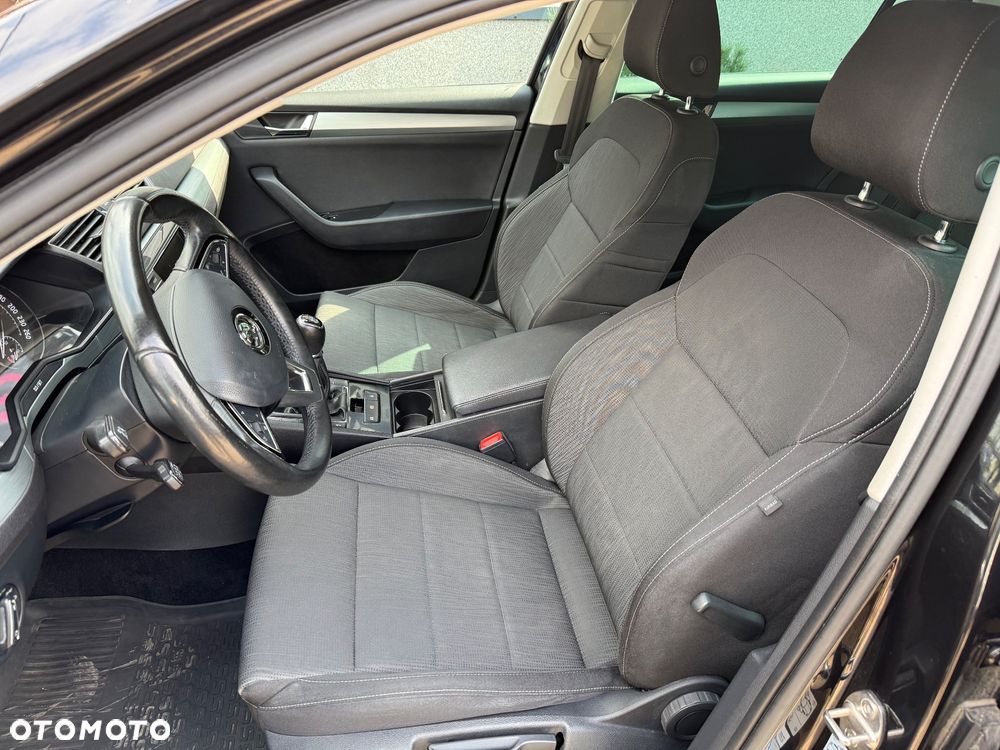 Skoda Superb 2.0 TDI Style - 13