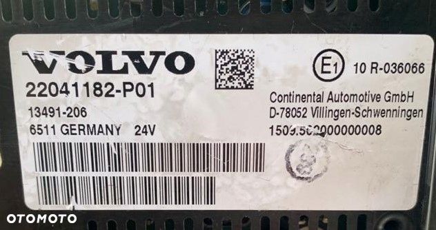 RADIO WYŚWIETLACZ PANEL VOLVO FH4 22041182 - 2
