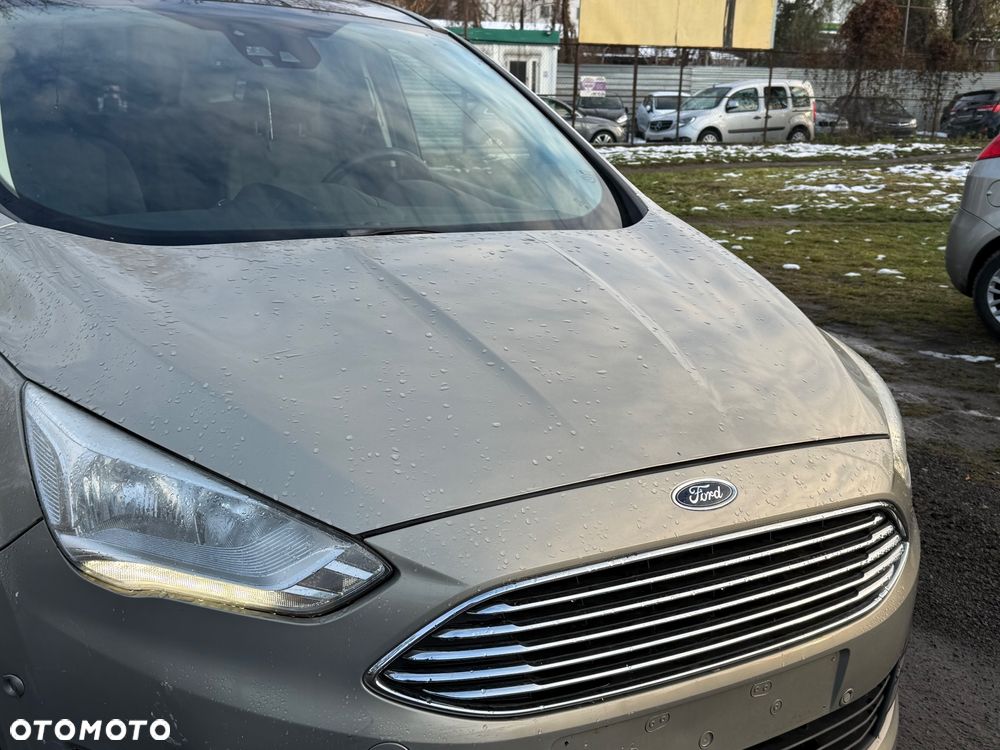 Ford Grand C-MAX - 8
