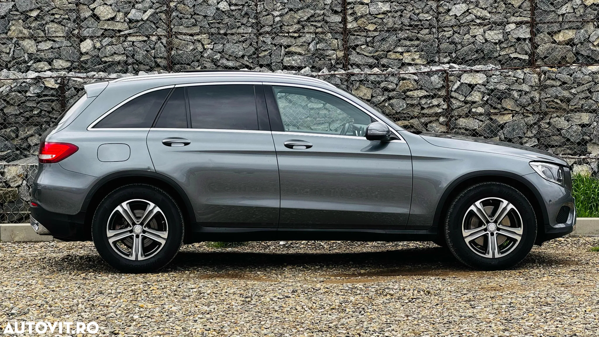 Mercedes-Benz GLC 220 d 4Matic 9G-TRONIC Exclusive - 4