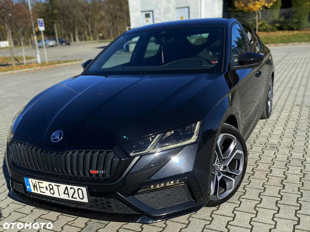 Skoda Octavia 2.0 TSI RS DSG - 1
