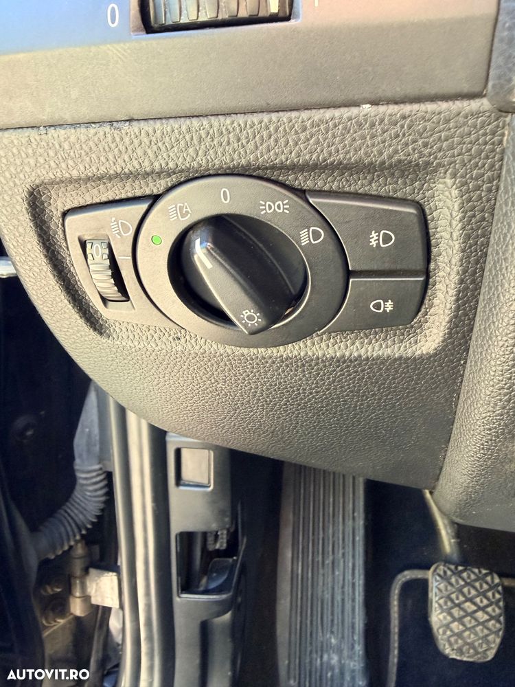 BMW Seria 1 118d - 3