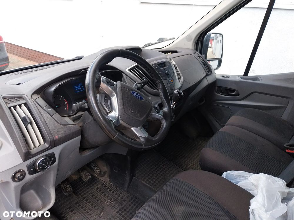 Ford transit - 3