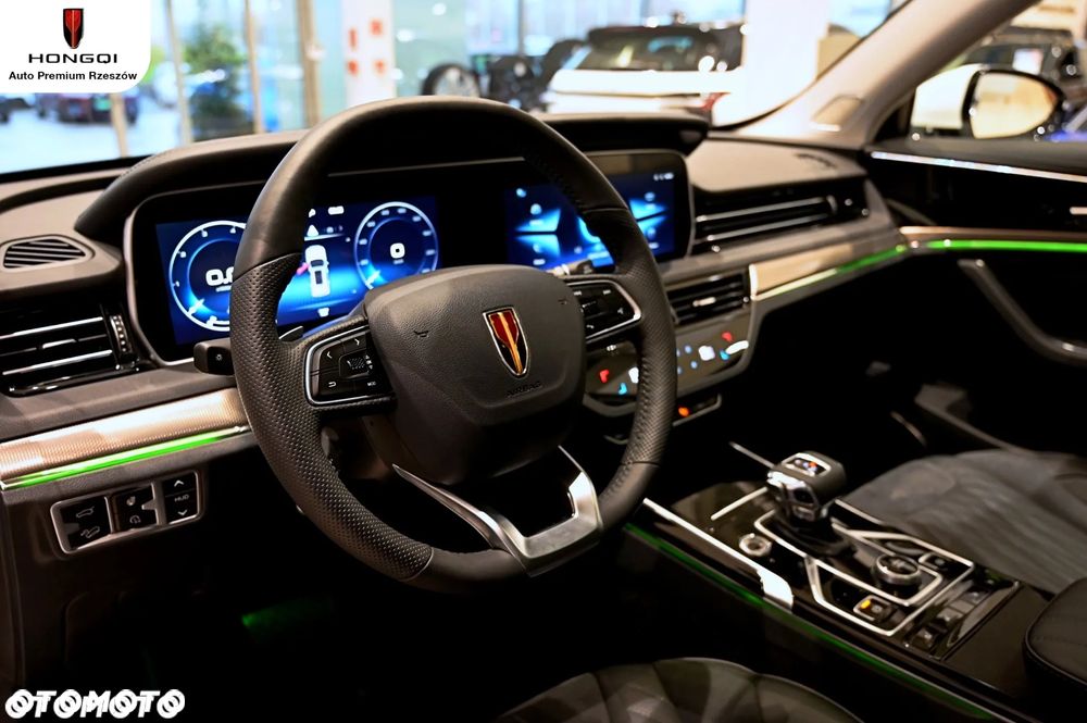 Hongqi HS5 - 6