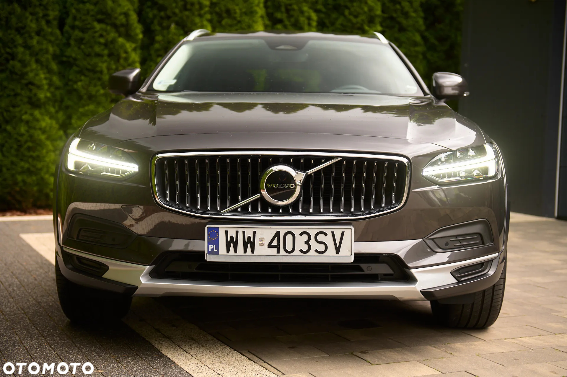 Volvo V90 Cross Country B4 D AWD Pro - 3
