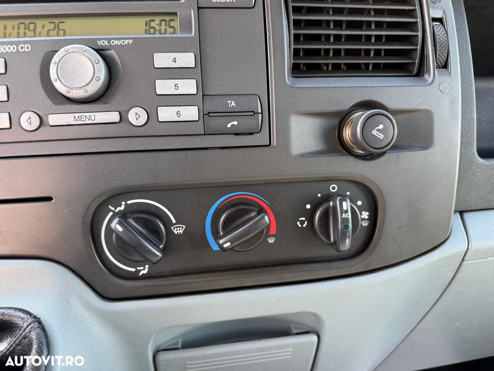 Ford Transit - 9
