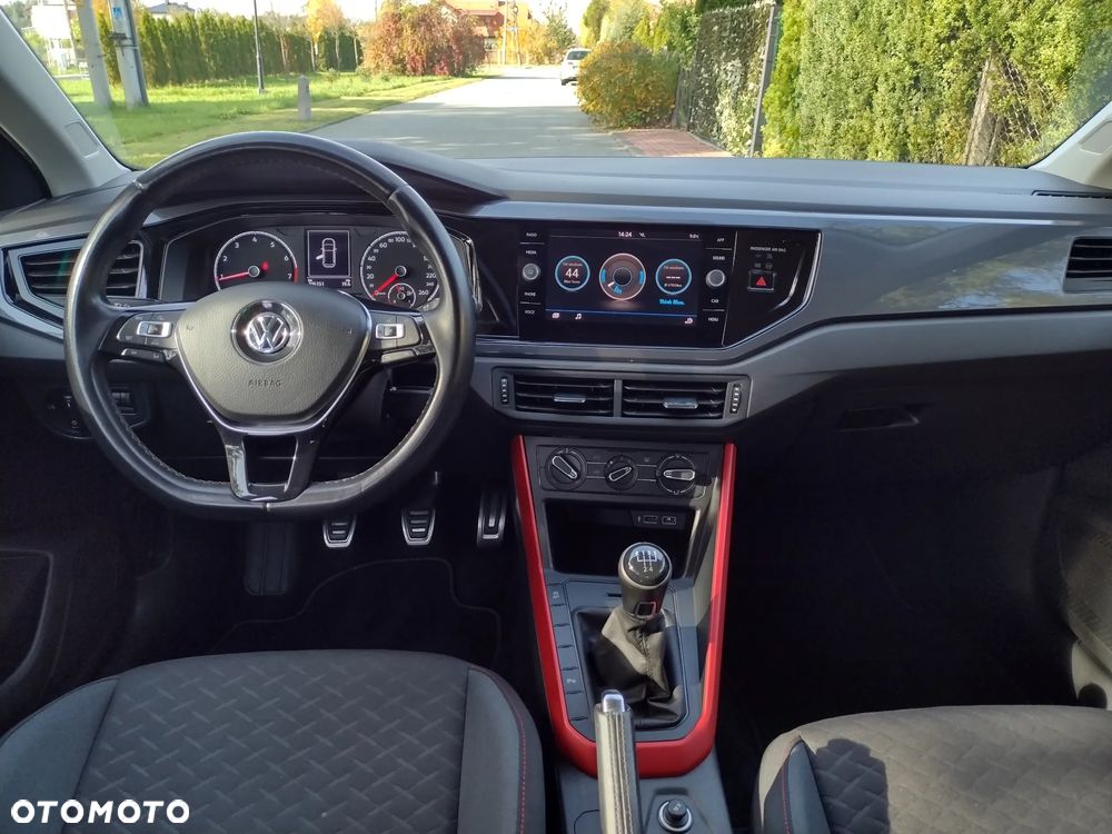 Volkswagen Polo 1.0 TSI Comfortline - 18