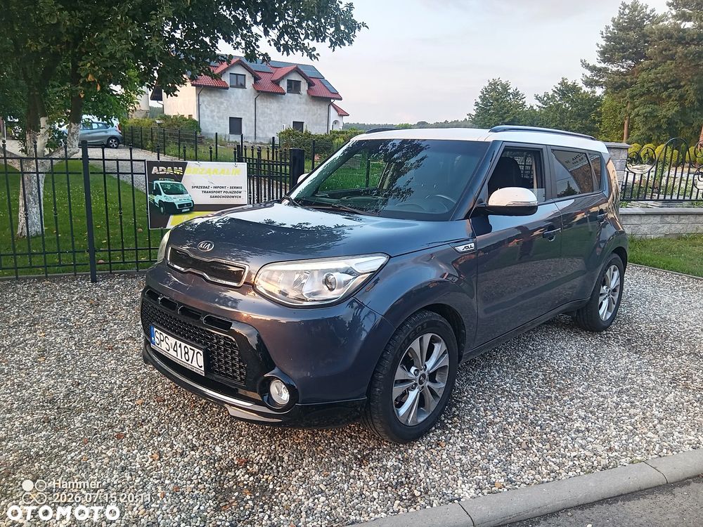Kia Soul 1.6 CRDI White&Red Edition - 2