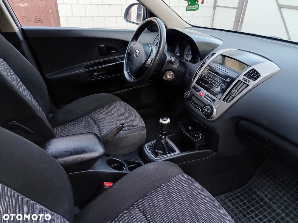 Kia Ceed 1.6 Crdi Comfort - 8