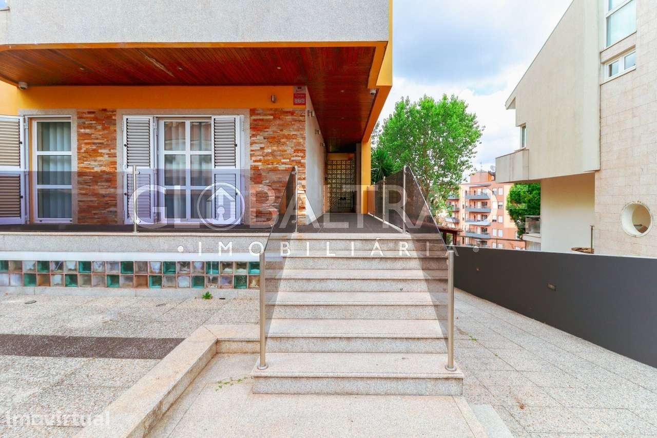 Moradia T3+Sótão com Piscina em Valongo - Grande imagem: 3/60