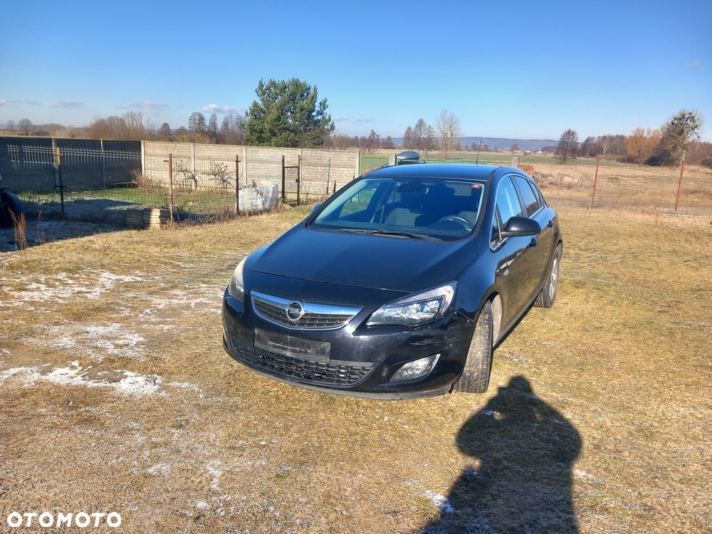 Opel Astra 1.7 CDTI DPF Design Edition - 1