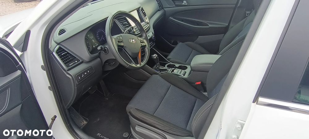 Hyundai Tucson 1.7 CRDI BlueDrive Premium 2WD DCT - 22