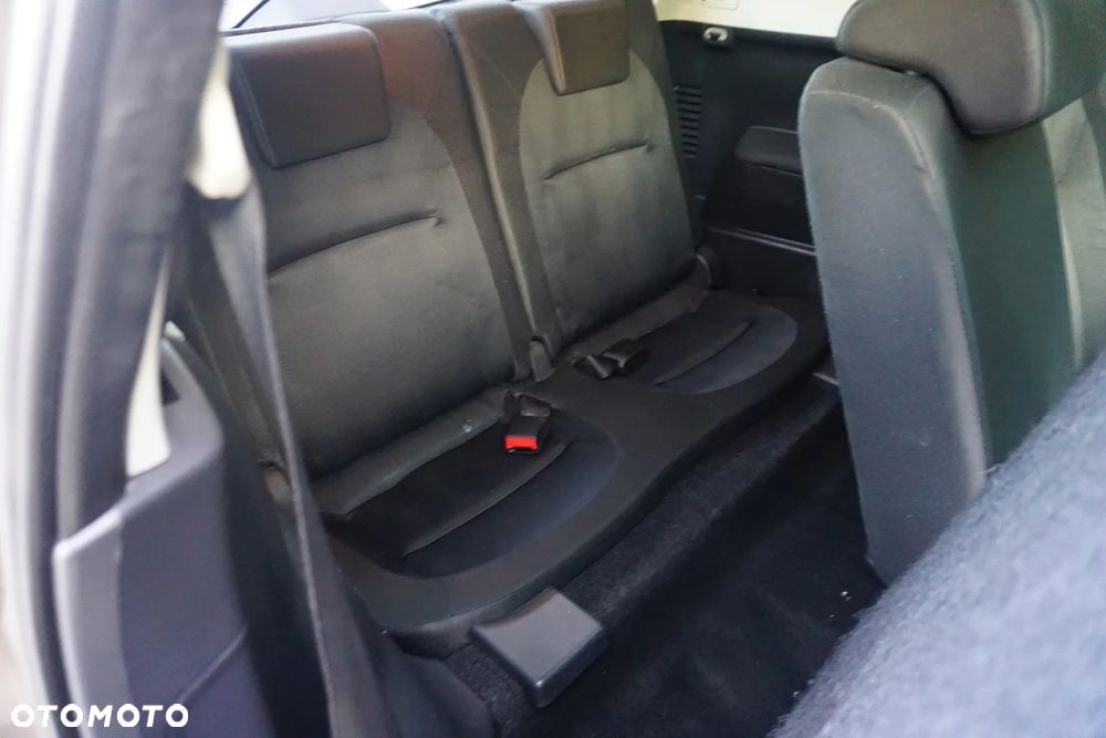 Nissan Qashqai+2 2.0 Tekna Premium - 30